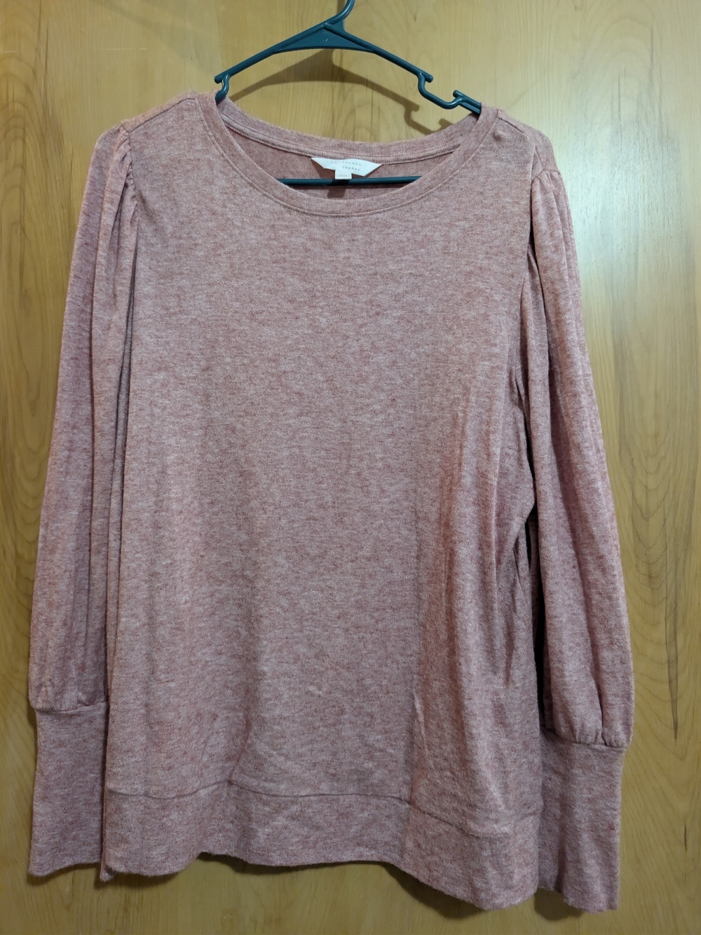 Cozy Long-Sleeve Crewneck Top - Dusty Rose
